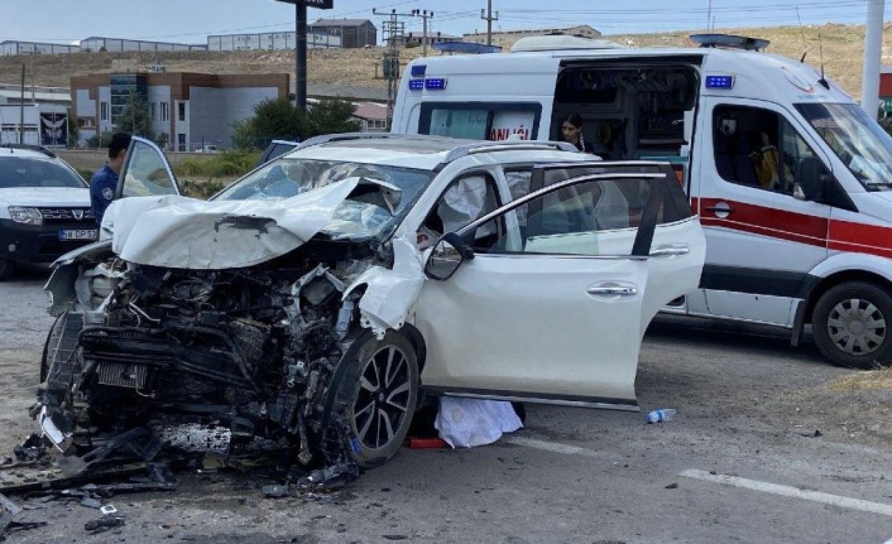 Sivas'ta kaza: Hayrettin Temür öldü. Büşra Temür,  Kadir Temür ve Tayfur Şenel yaralandı