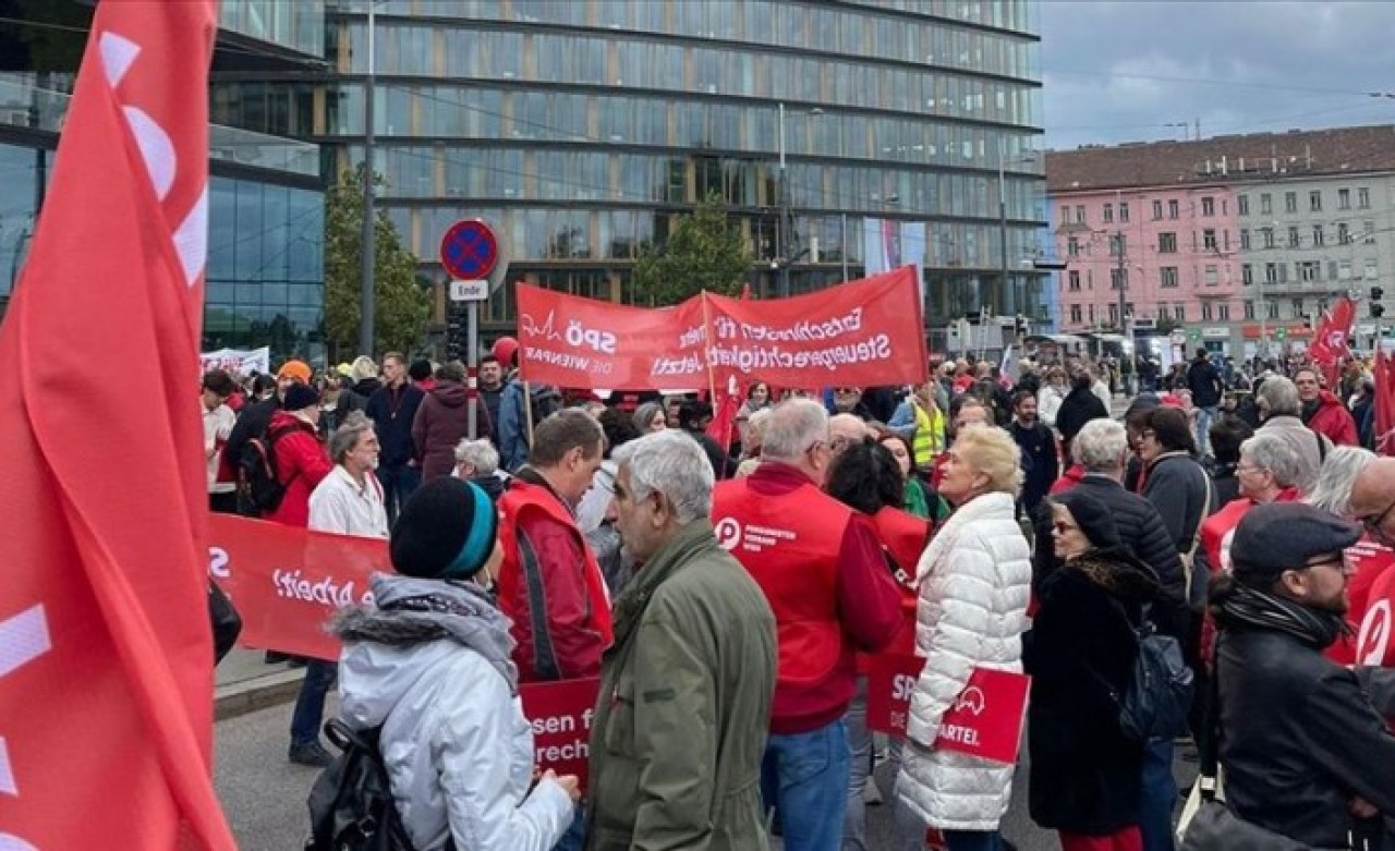 Avusturya’da ‘pahalılık’ protestosu: 1975’ ten bu yana en yüksek enflasyon