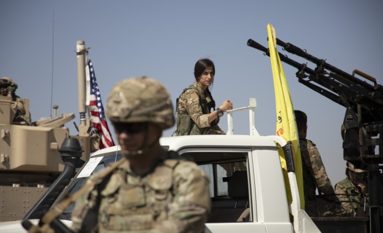 Bu nasıl bir kepazelik! ABD'den YPG/PKK'lı teröristlere silahlı eğitim