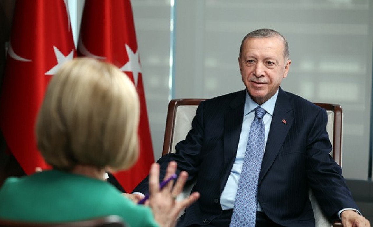 Cumhurbaşkanı Erdoğan ABD televizyonunda ABD'ye resti çekti: Başımızın çaresine bakarız