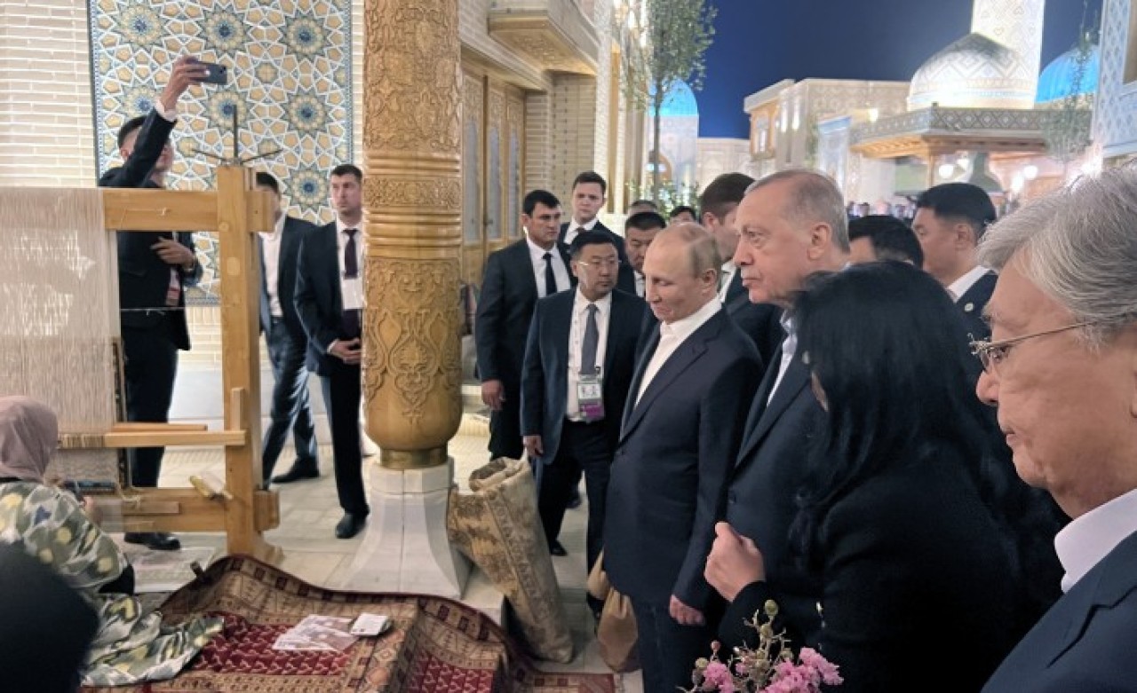Cumhurbaşkanı Erdoğan'dan Putin'le ilk temas: Ebedi Şehir'de liderlerle buluştu