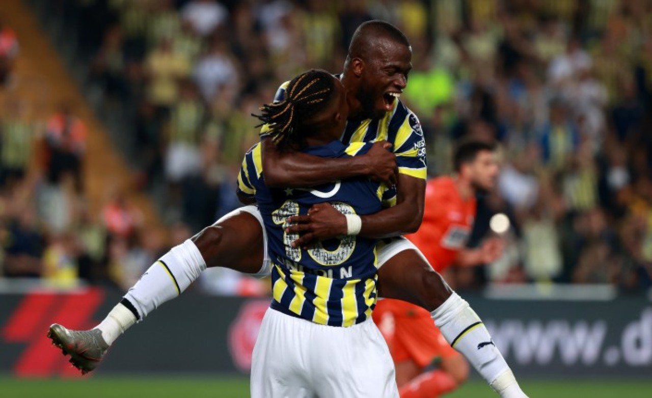 Fenerbahçe şov yaptı,  Alanyaspor dondu kaldı!