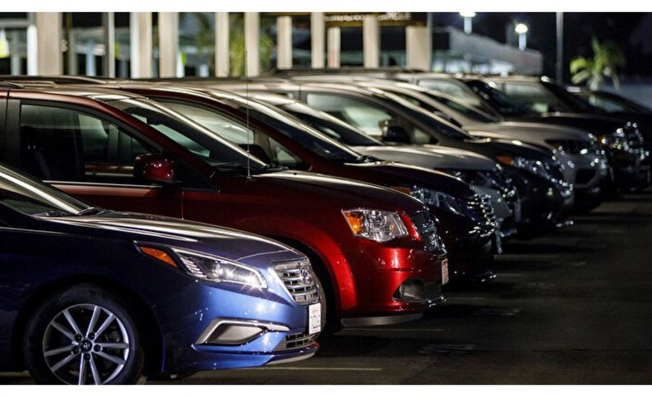 Fırsatçı galericiler devrede! 6 bin km şartı için akılalmaz hile