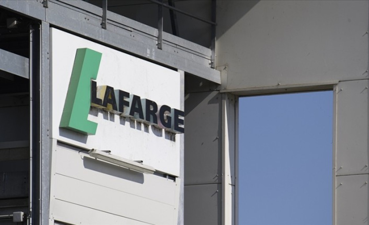 Fransız Lafarge'ın DEAŞ'ı finanse ettiğine ilişkin belgelerin duyurulmasının üstünden 1 yıl geçti