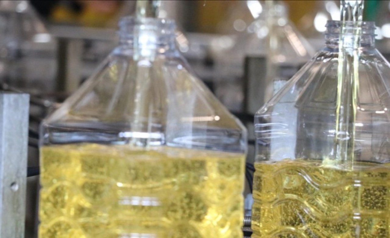 Ham ayçiçeği yağı ithalatında gümrük vergisi artırıldı