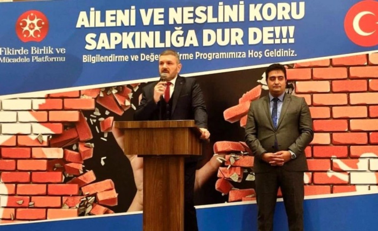 İstanbul'da "Aileni ve neslini koru,  sapkınlığa dur de" mitingi