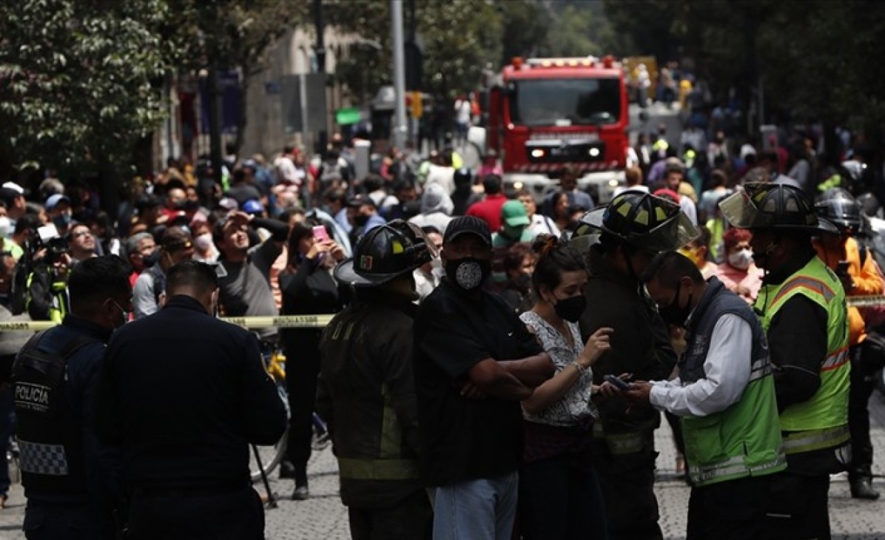 Meksika'da 7, 6 büyüklüğünde deprem: Bakın kaç kişi öldü?