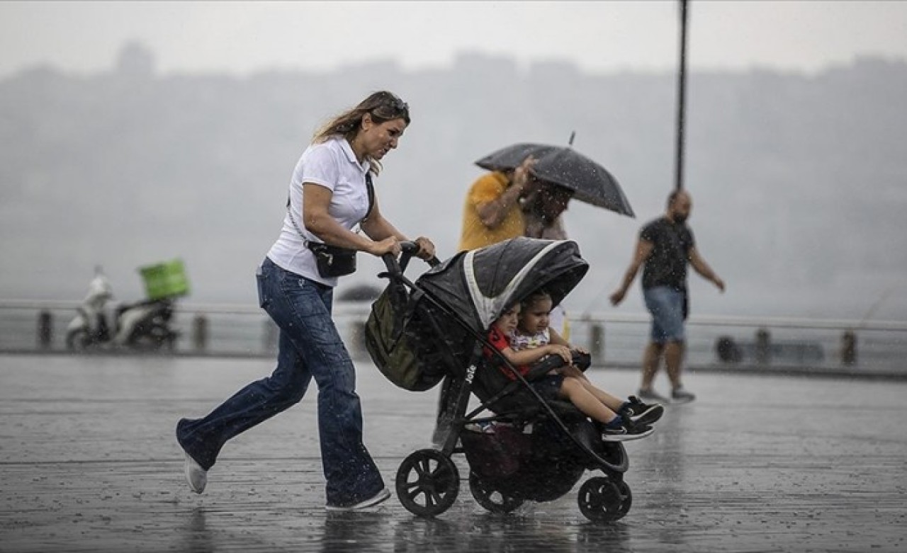 Meteorolojiden 17 şehir için flaş uyarı: Güneş yok,  bulut var! Çok yağmur yağacak