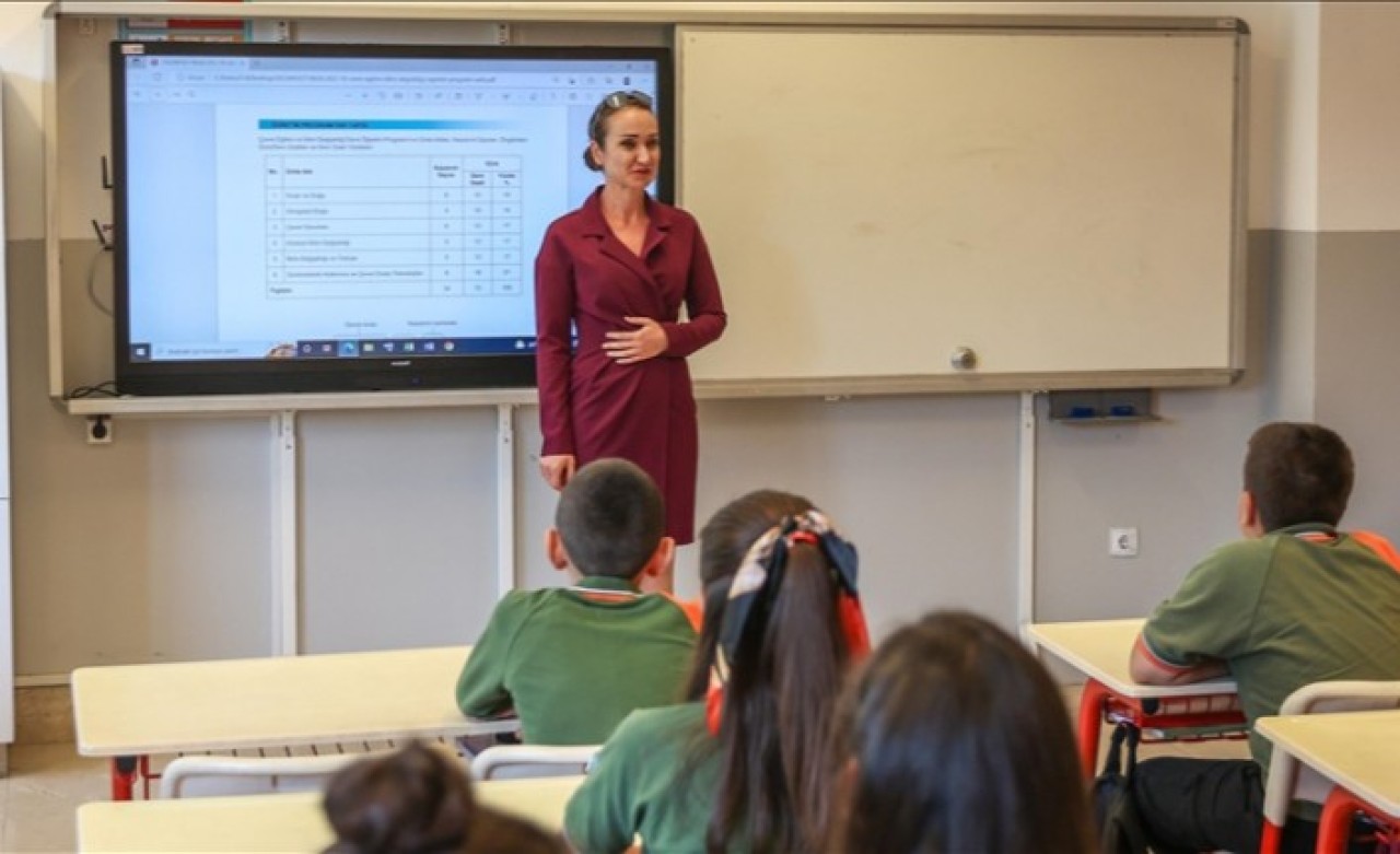 Ortaokullarda çevre eğitimi ve iklim değişikliği dersi başladı