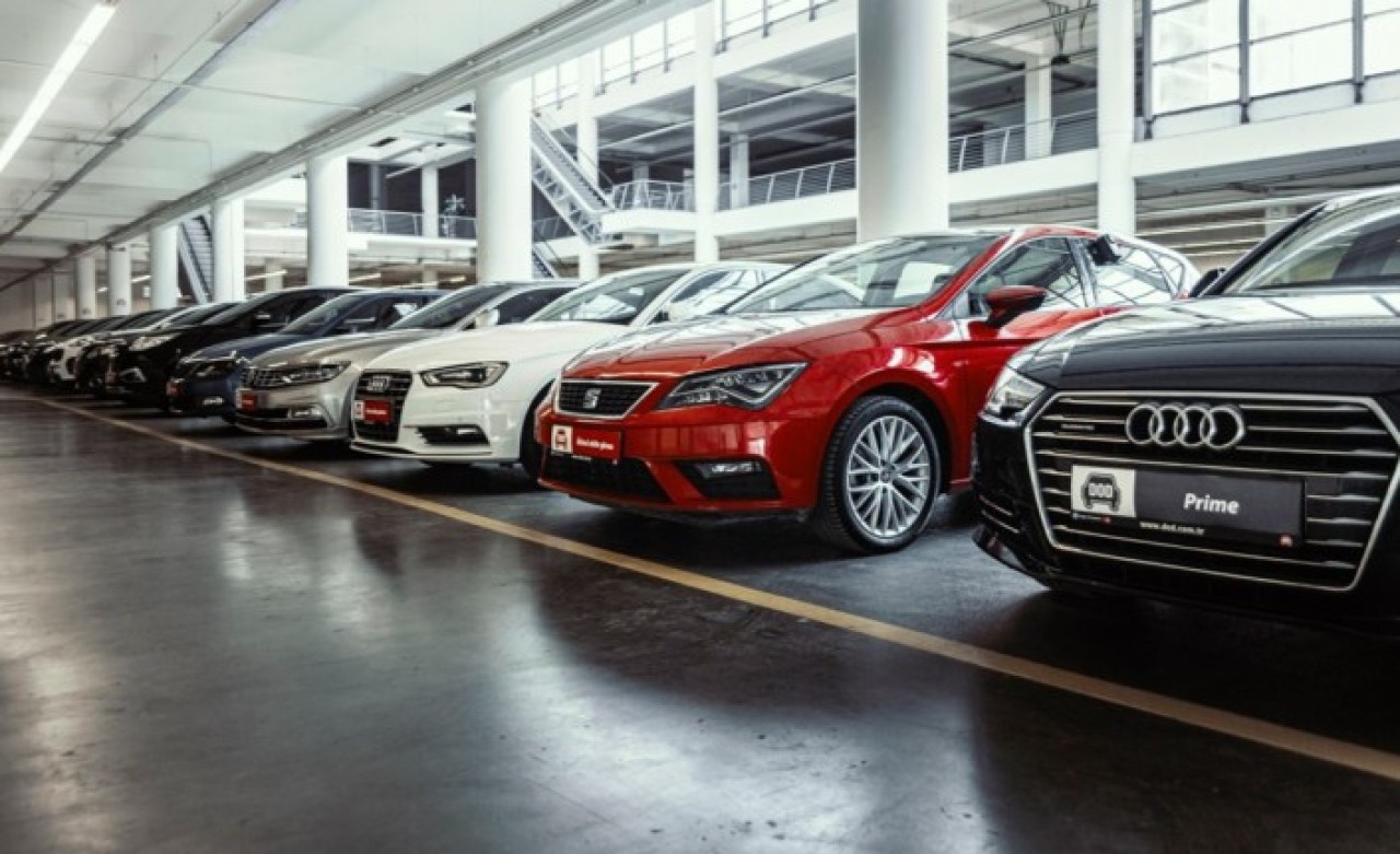 Otomobil satışlarında her şey değişiyor: Bu kurala uymayanlara büyük ceza geliyor!