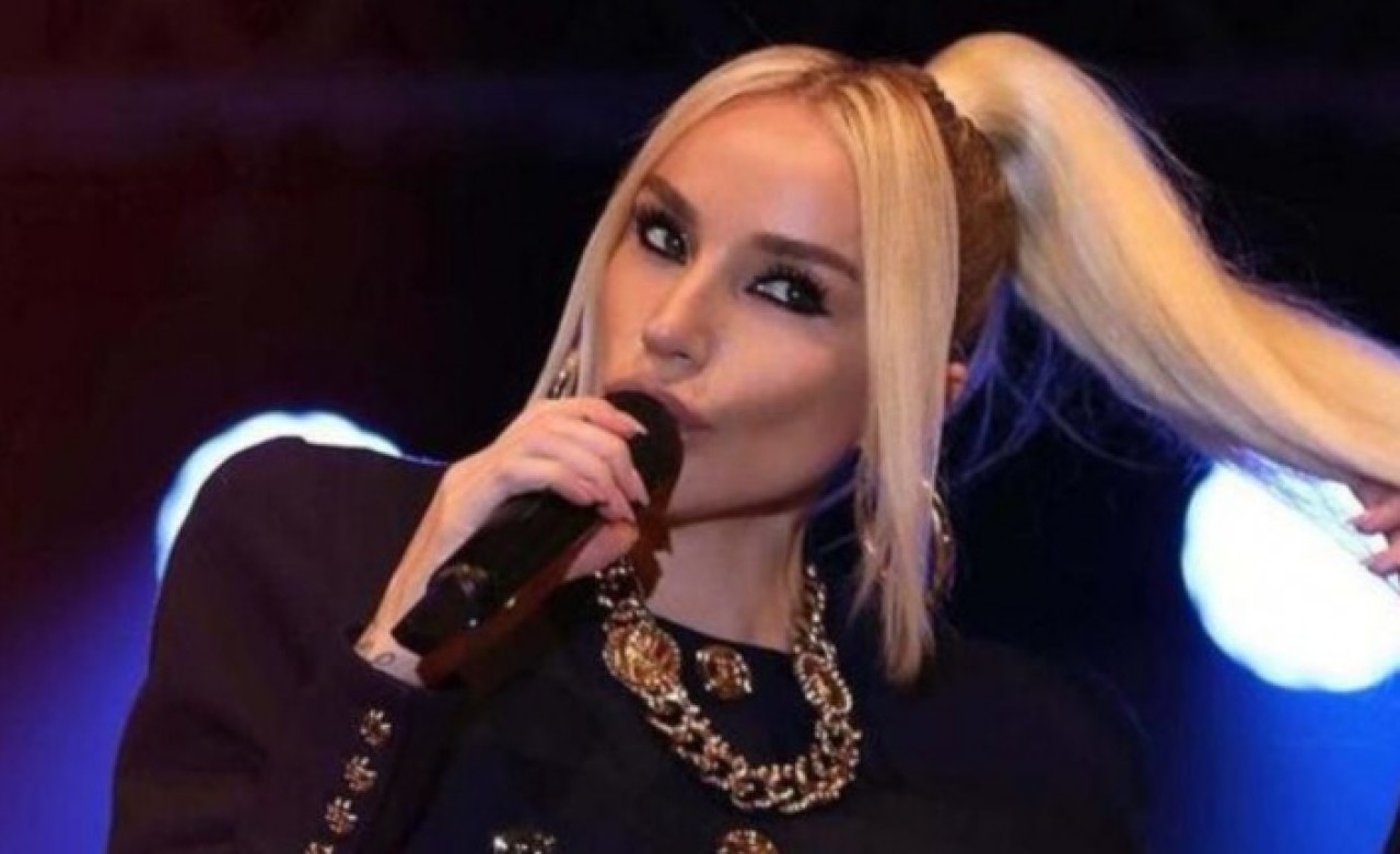 Şarkıcı Gülşen'e kötü haber