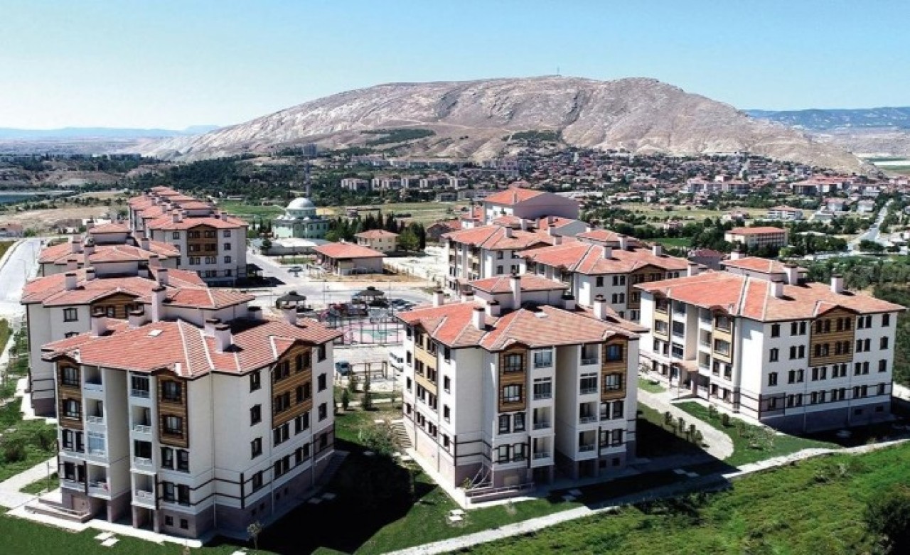 Sosyal konut projesinde başvurunuz iptal olmasın! Bakanlık 2 nokta için vatandaşları uyardı