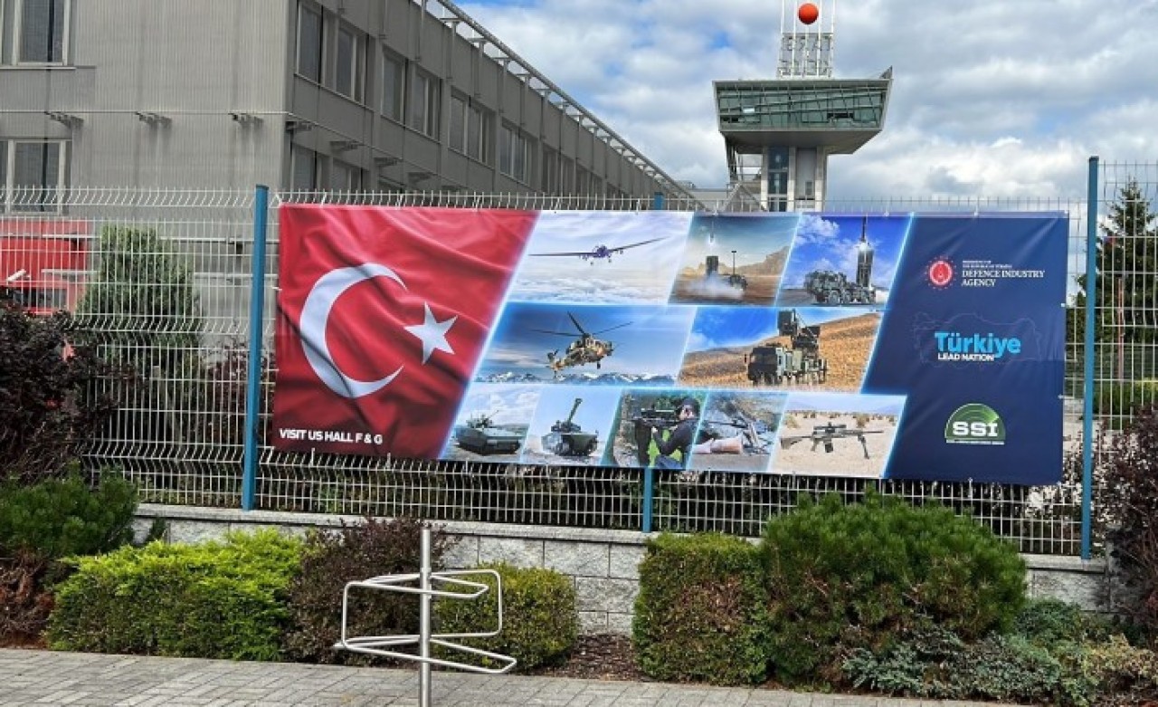 Türk savunma sanayisi ürünleri Avrupa'da vitrine çıkıyor!