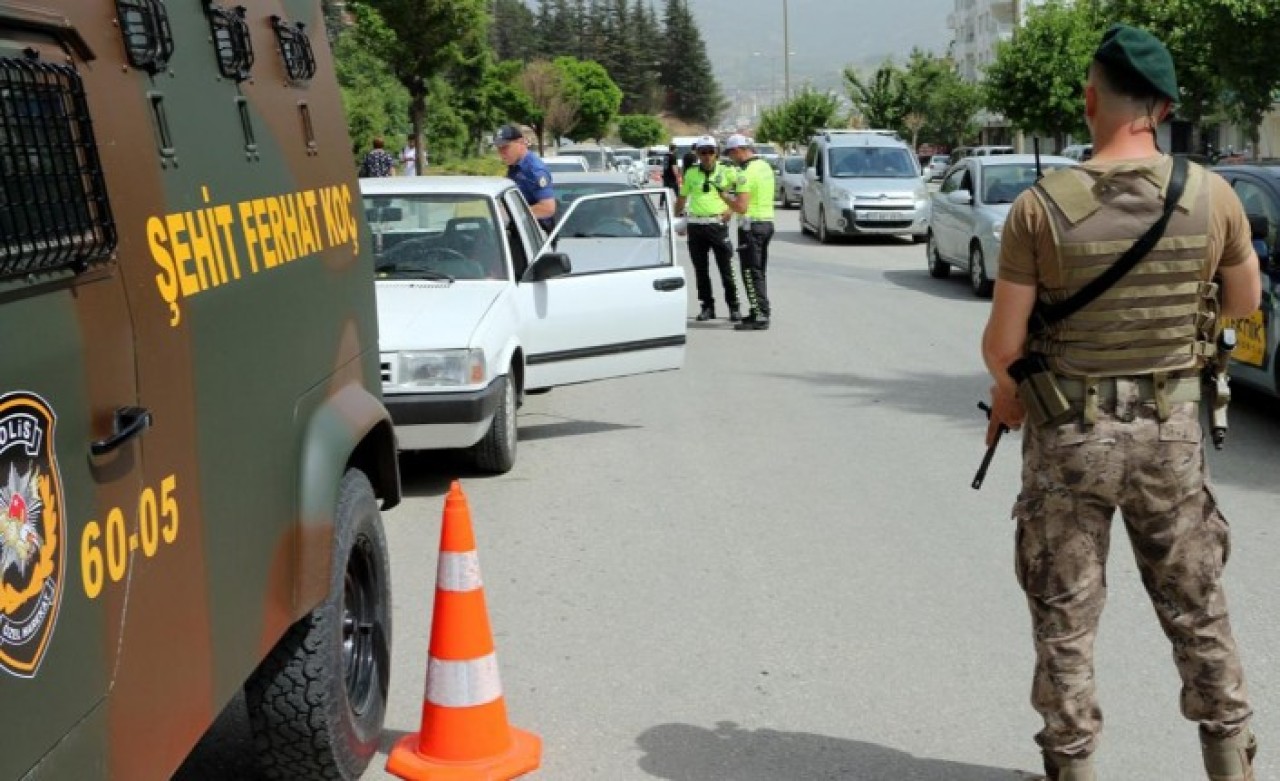 81 ilde "Güven Huzur" uygulaması: Aranan 1270 kişi yakalandı