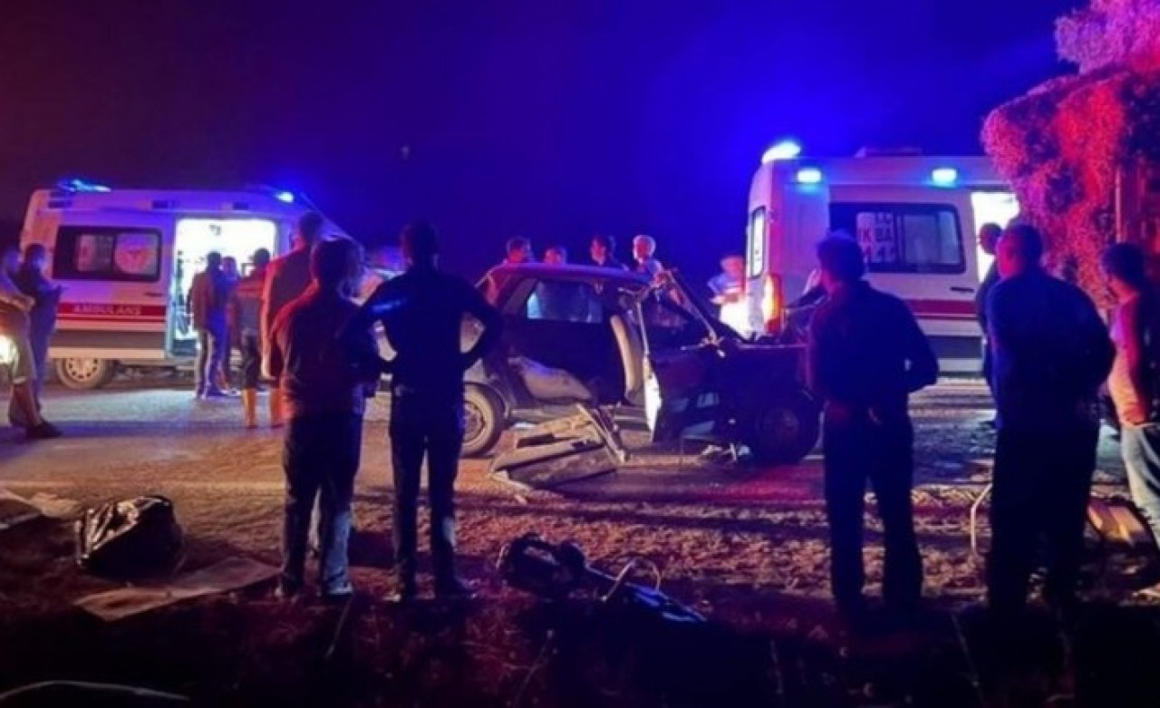 Adana'da feci kaza: Murat Dağlı öldü,  kızları Beyzanur Dağlı ile S. Dağlı yaralandı