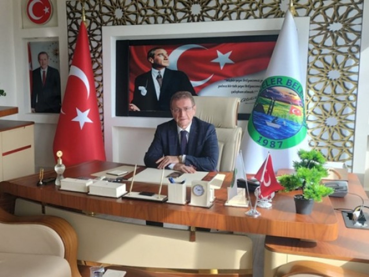 Afyonkarahisar'da AK Partili belediyeye kayyum atandı