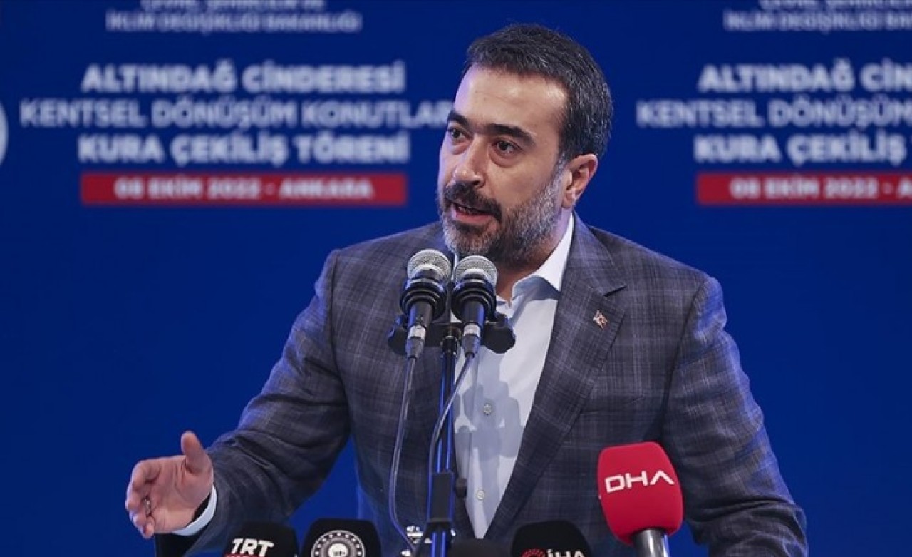 AK Parti'den Ankara'da su tarifesindeki indirim nedeniyle sosyal yardımların kesilmesine tepki