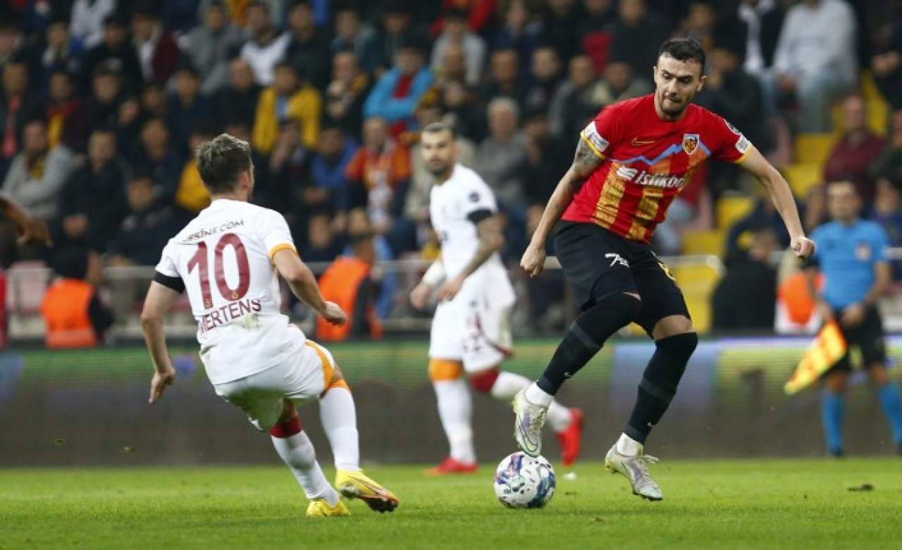 Galatasaray'a ağır darbe: Kayseri'de vurgun yedi