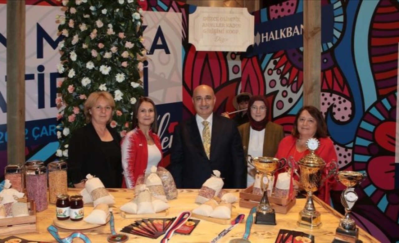 Halkbank’tan kadın girişimcilere 16, 8 milyar TL destek