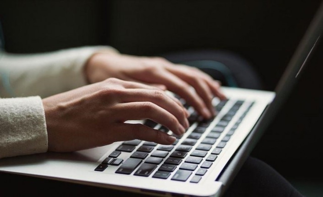 Hukuk uzmanlarından,  basın sektörünün dijital dünyadaki telif sorununa 'kanuni düzenleme' çağrısı