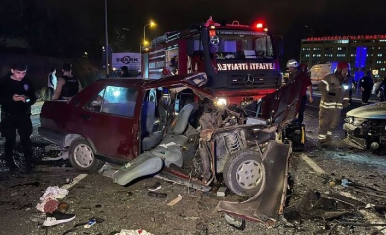 İstanbul Arnavutköy'de korkunç kaza: Ekrem Genç ve Utku Agocuk öldü