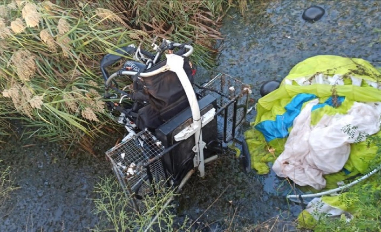 Mersin'deki polisevine saldıran teröristlerin Türkiye'ye gelişte kullandığı paramotora ulaşıldı