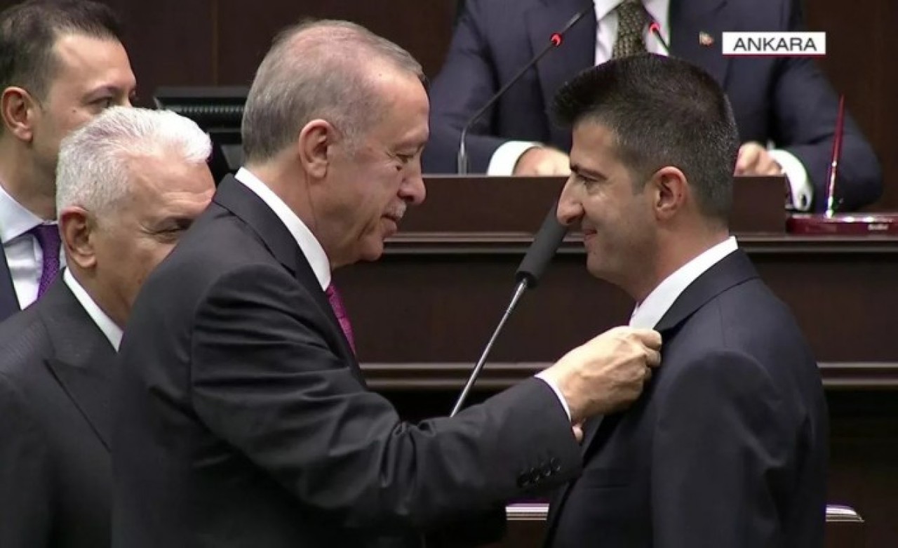 Mikrofonda ses gittikten sonra Cumhurbaşkanı Erdoğan'dan Çelebi'ye dikkat çeken uyarı