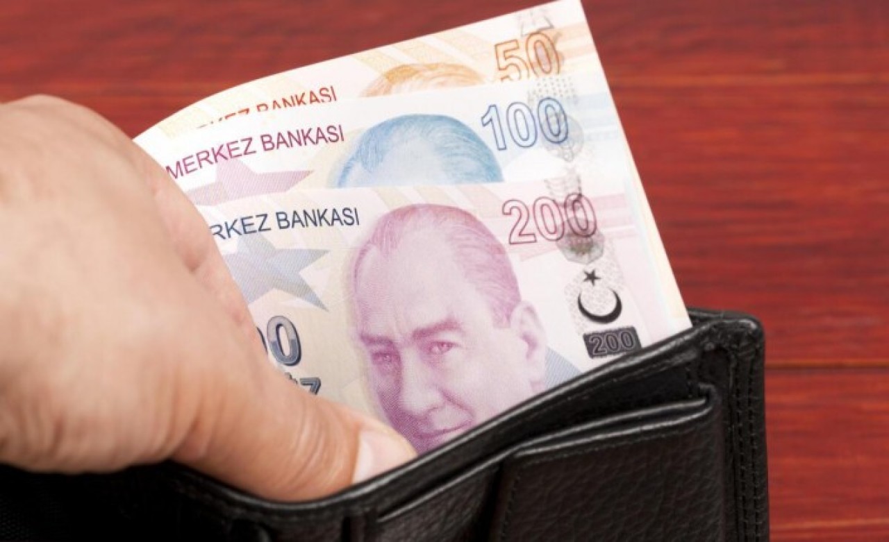 Milyonlarca kişi merakla bekliyor: Asgari ücret bakın ne kadar olacak!