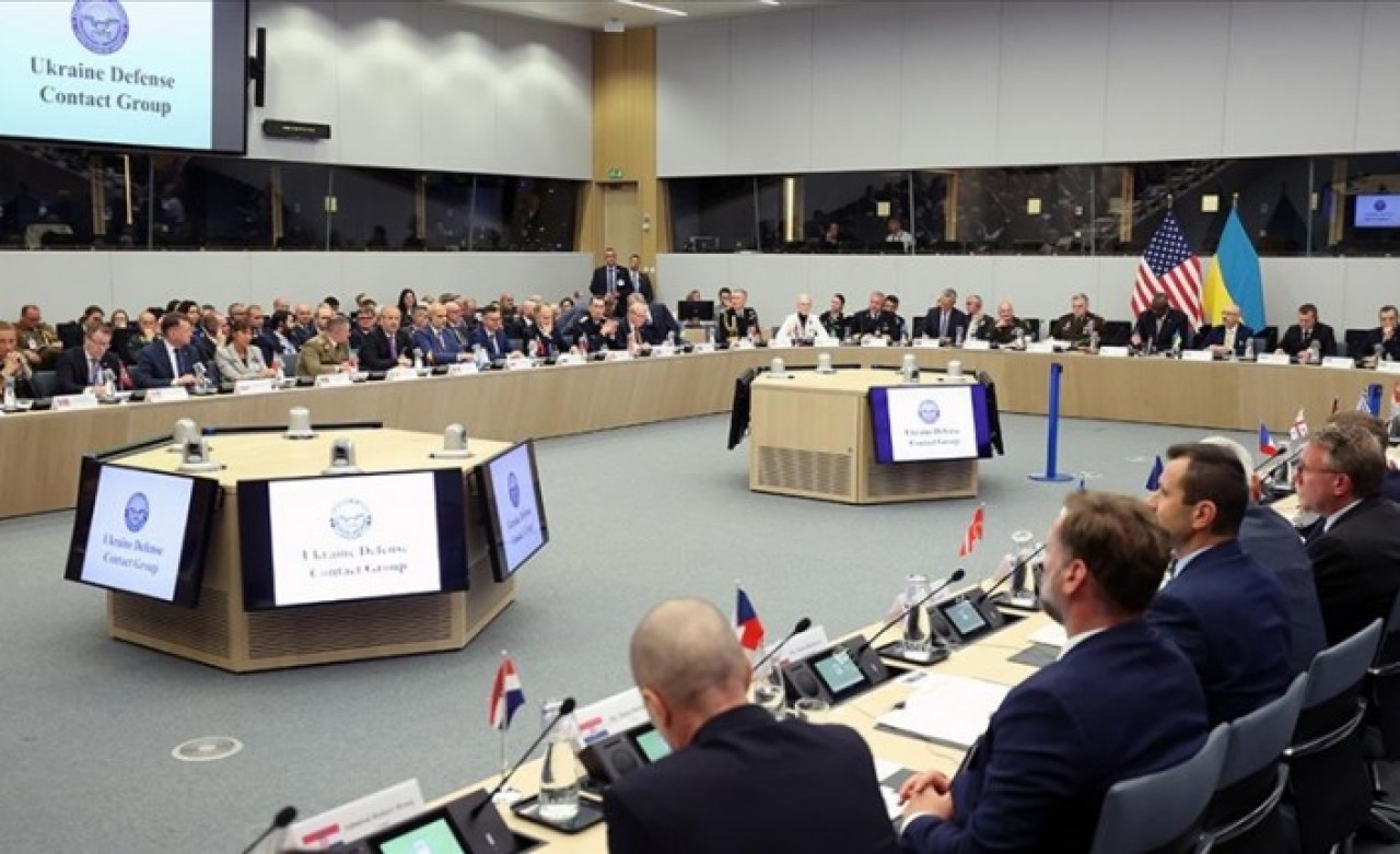 NATO Savunma Bakanları Toplantısı'nın ikinci oturumları başladı