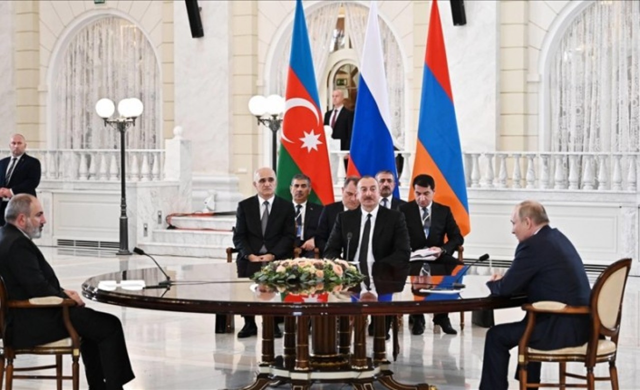 Putin,  Aliyev ve Paşinyan zirvesinde flaş anlaşma