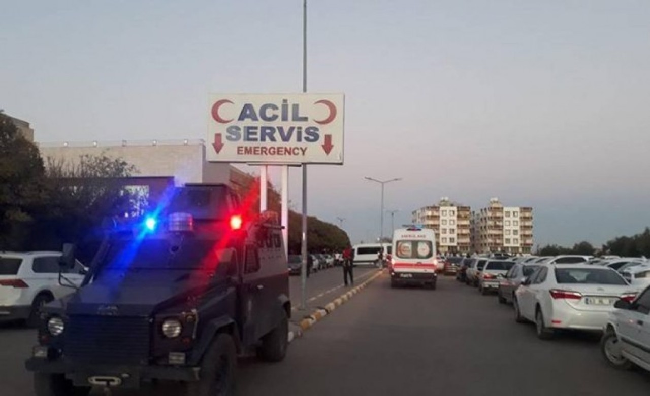 Şanlıurfa'da okul önünde silahlı çatışma: 16 yaşındaki öğrenciler Ömer Faruk Çınar ve Sümeyye Yeten öldü,  13 de yaralı var