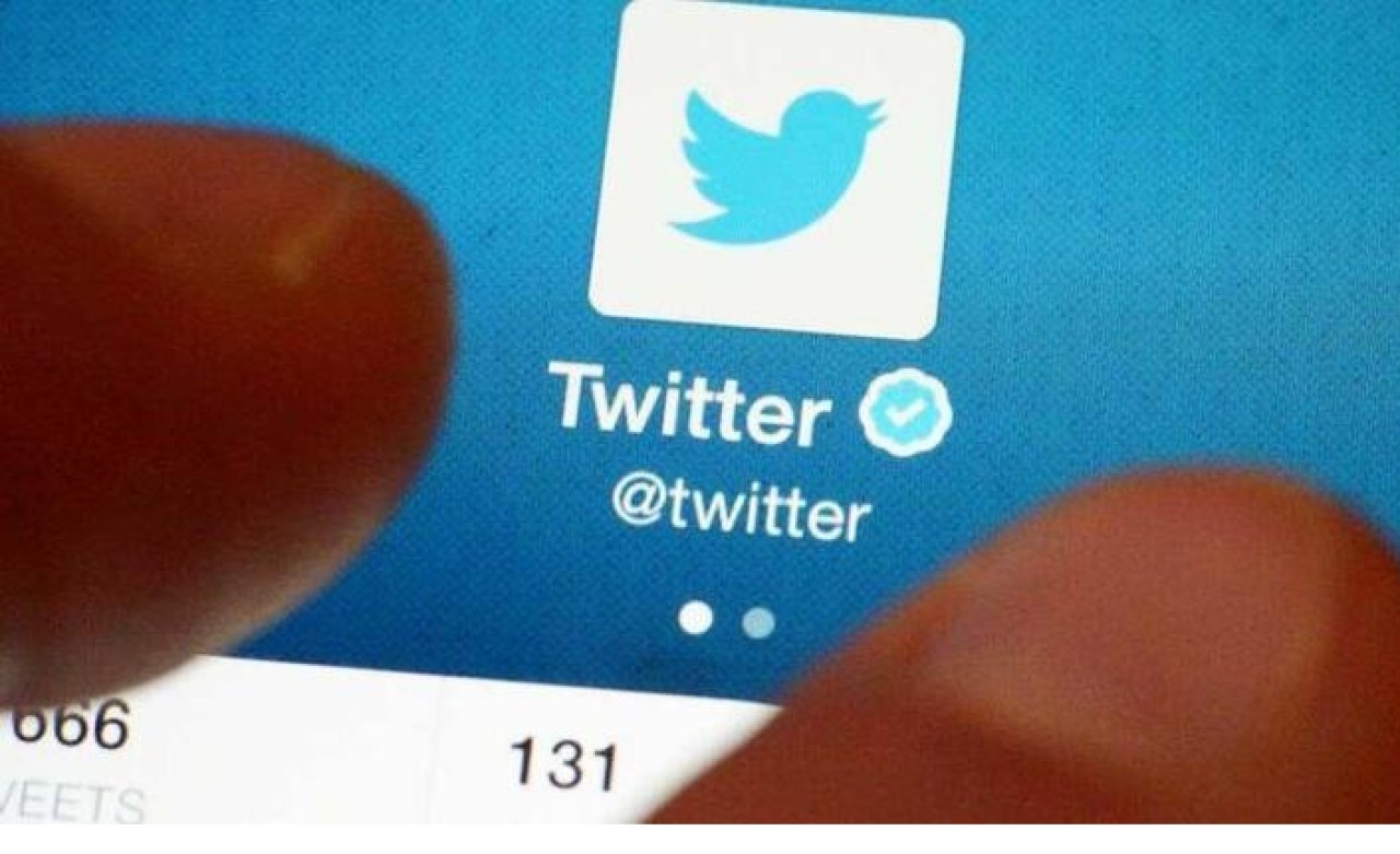 Twitter'da mavi tıklı hesaplar ücretli oluyor