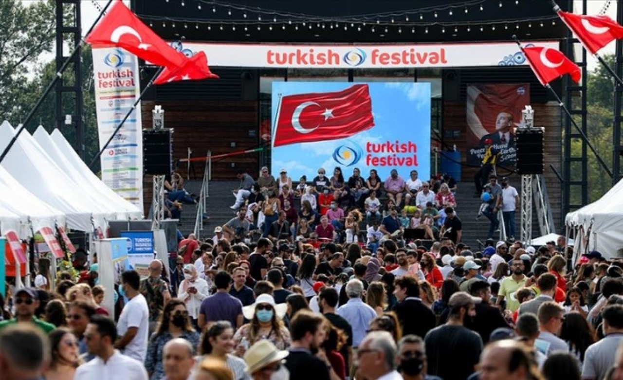 Washington'da düzenlenen Türk Festivali büyük ilgi gördü