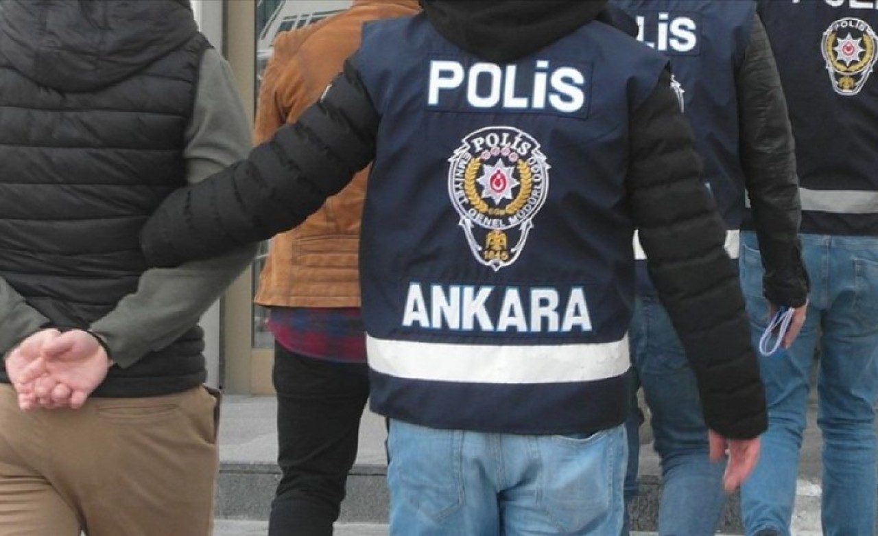 4 ilde FETÖ'nün Kara Kuvvetleri yapılanmasına operasyon