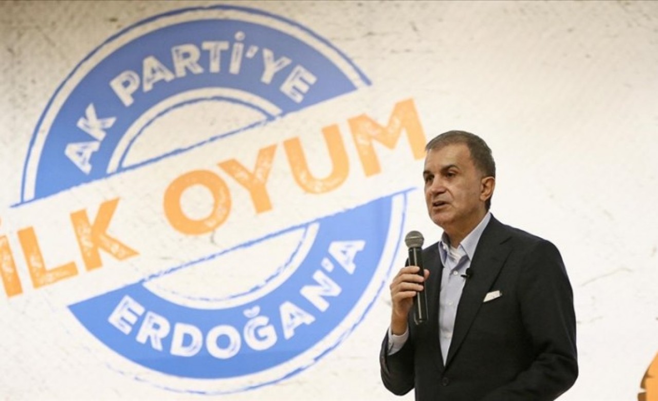 AK Parti Sözcüsü Ömer Çelik,  Adana'da gençlere seslendi