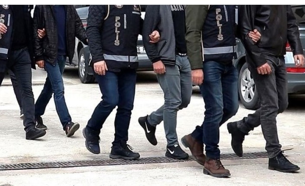 Bursa'da 'Kökünü Kurutma Operasyonu'nda 63 tutuklama