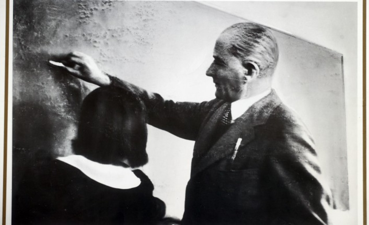 Büyük Önder Atatürk'ün son yolculuğu,  tarihi fotoğraflarda