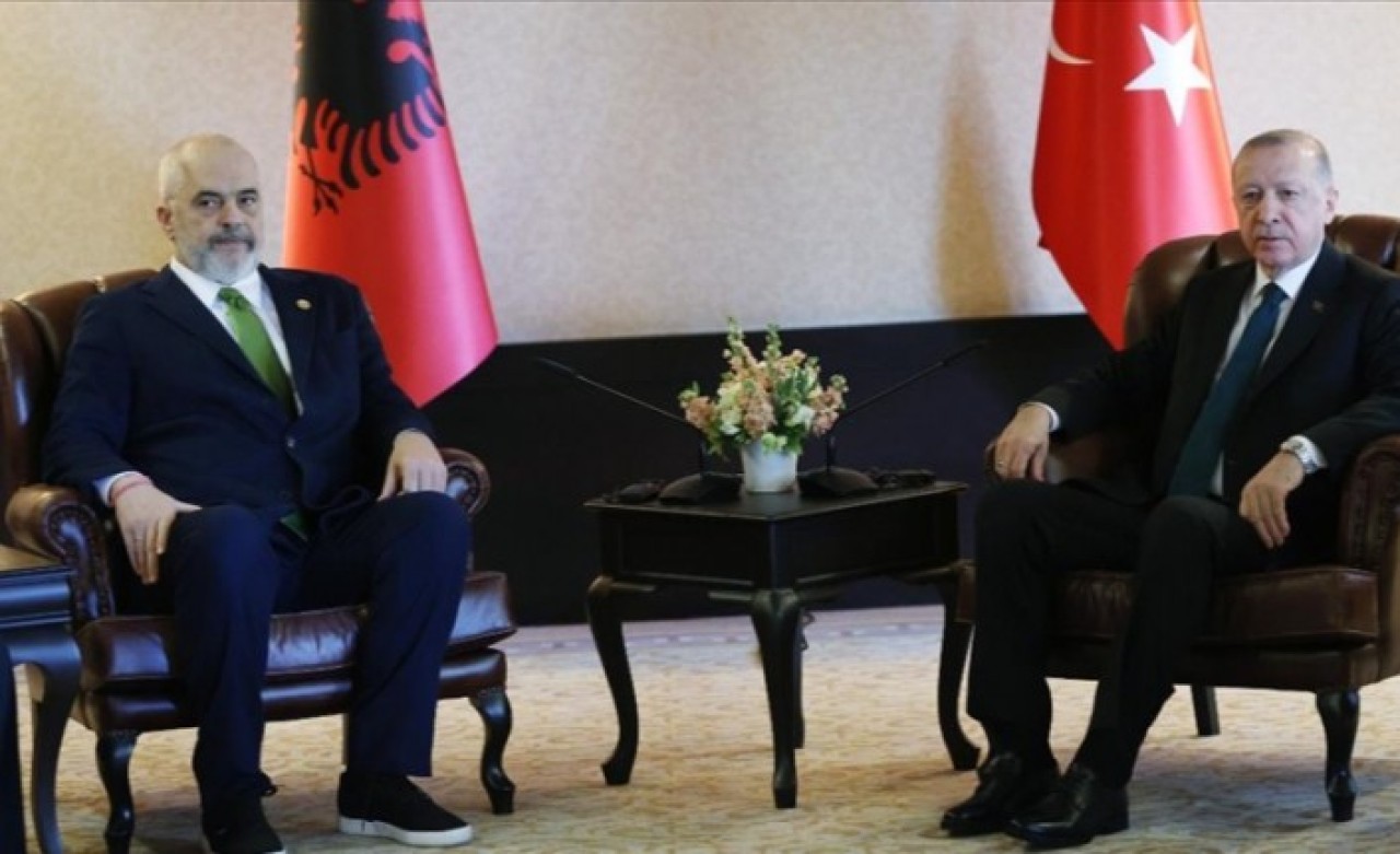 Cumhurbaşkanı Erdoğan'a övgü: Güçlü kararlıklarından dolayı tebrik ediyorum