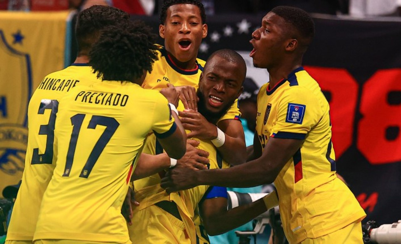 Dünya Kupası başladı: Katar-Ekvador maçında Valencia şov yaptı