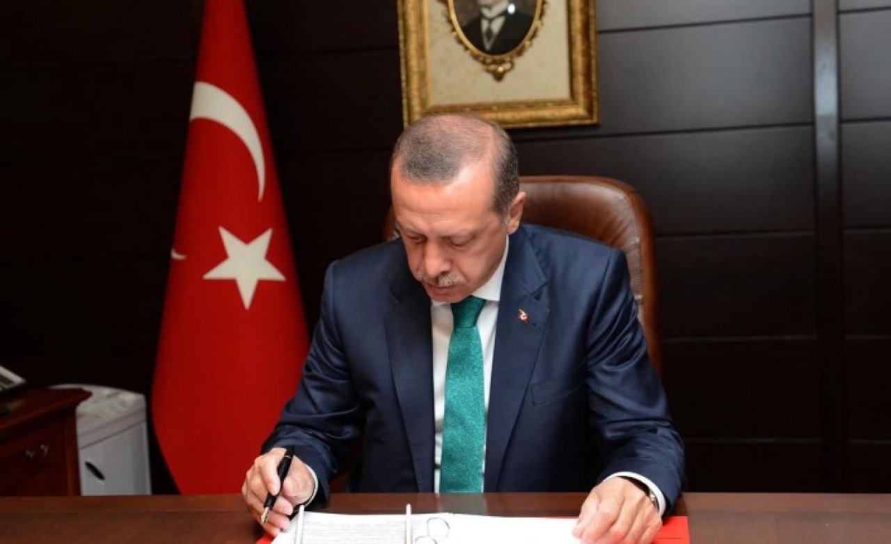 Gece yarısından sonra 2 bakanlıkta flaş atamalar