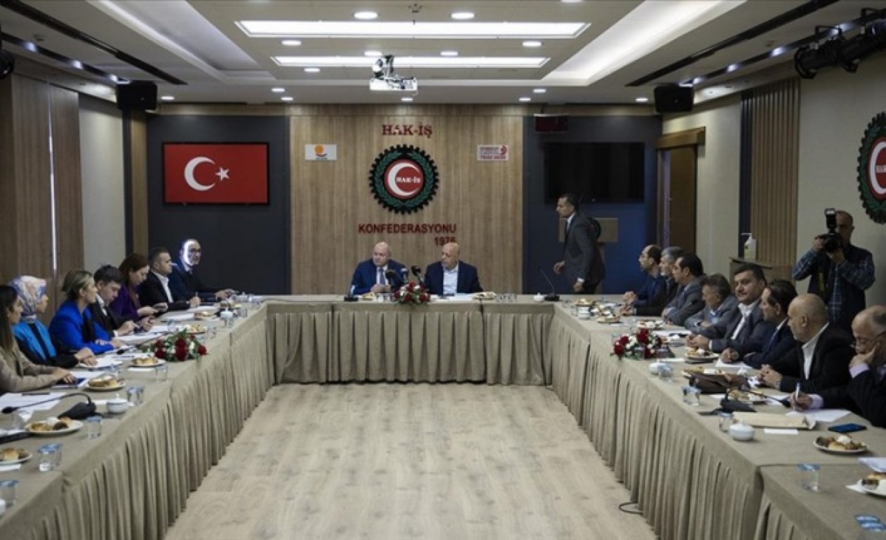 HAK-İŞ Genel Başkanı Arslan: Önümüzdeki günlerde asgari ücretle ilgili ayrıntılı çalışmalarımız sonuçlanacak