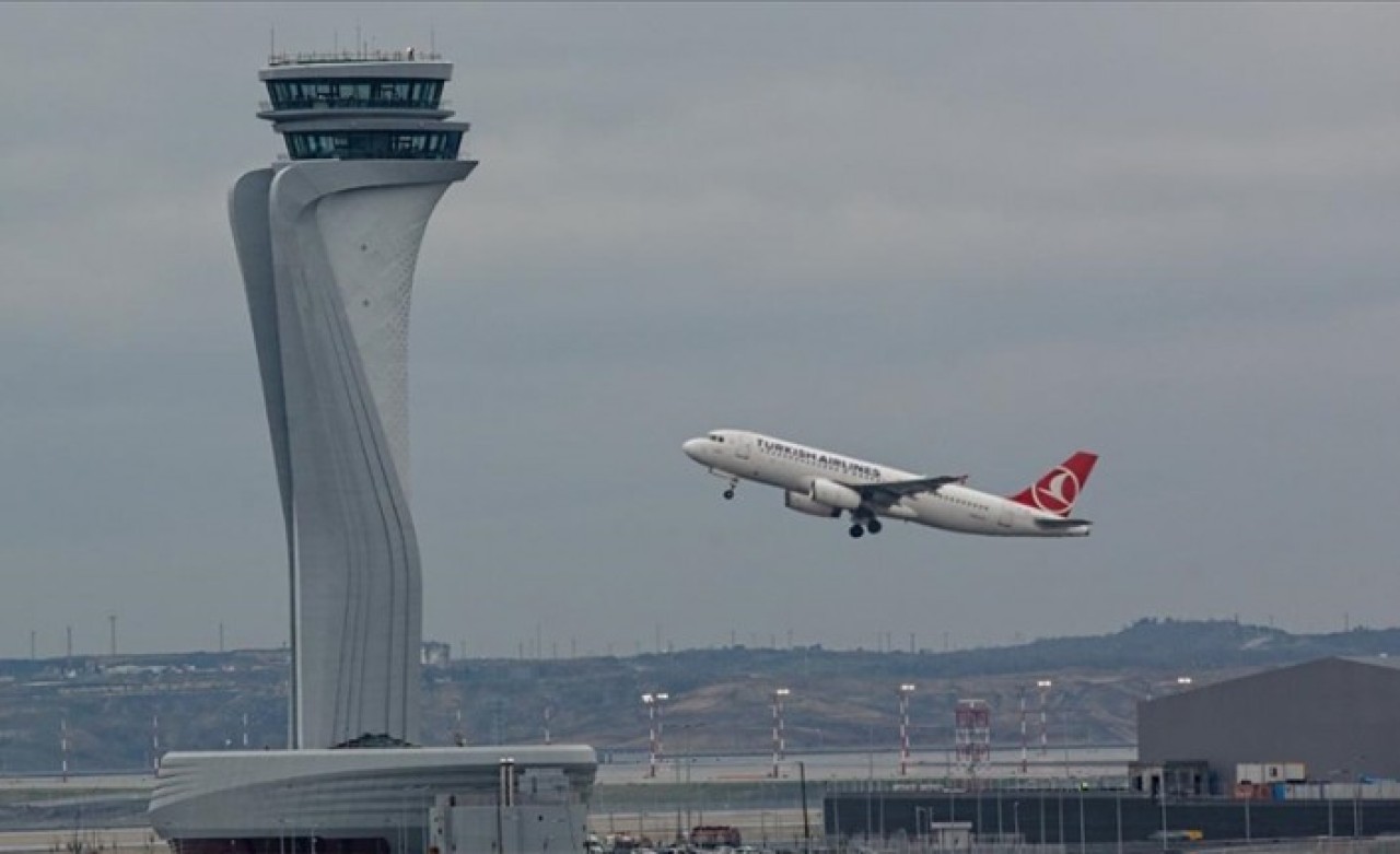 Havalimanlarında yolcu sayısı yüzde 45, 7 arttı