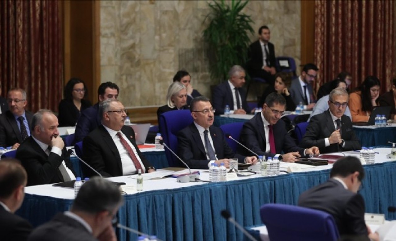 Oktay: 2023'te savunma projelerinde çok önemli gelişmeleri yüce milletimizle paylaşacağız