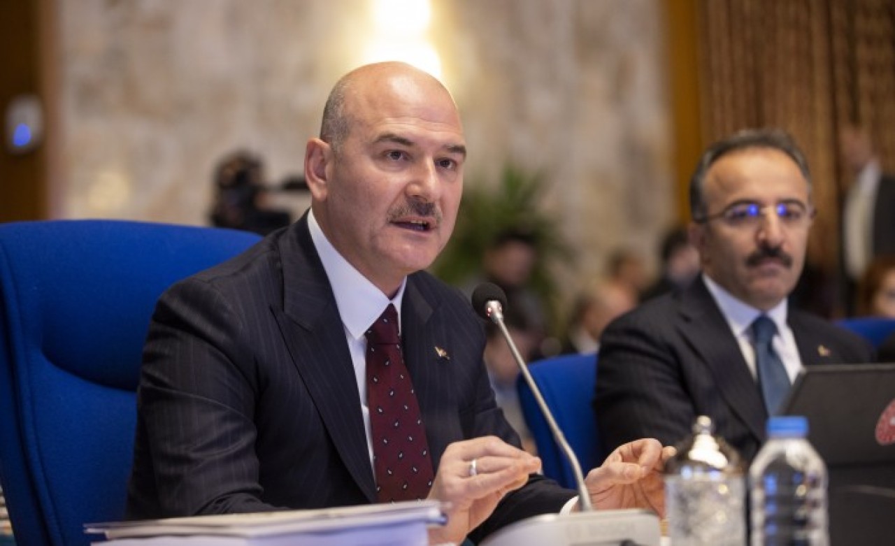 TBMM'de inanılmaz sözler! Soylu 'Şerefsiz' dedi,  ortalık karıştı