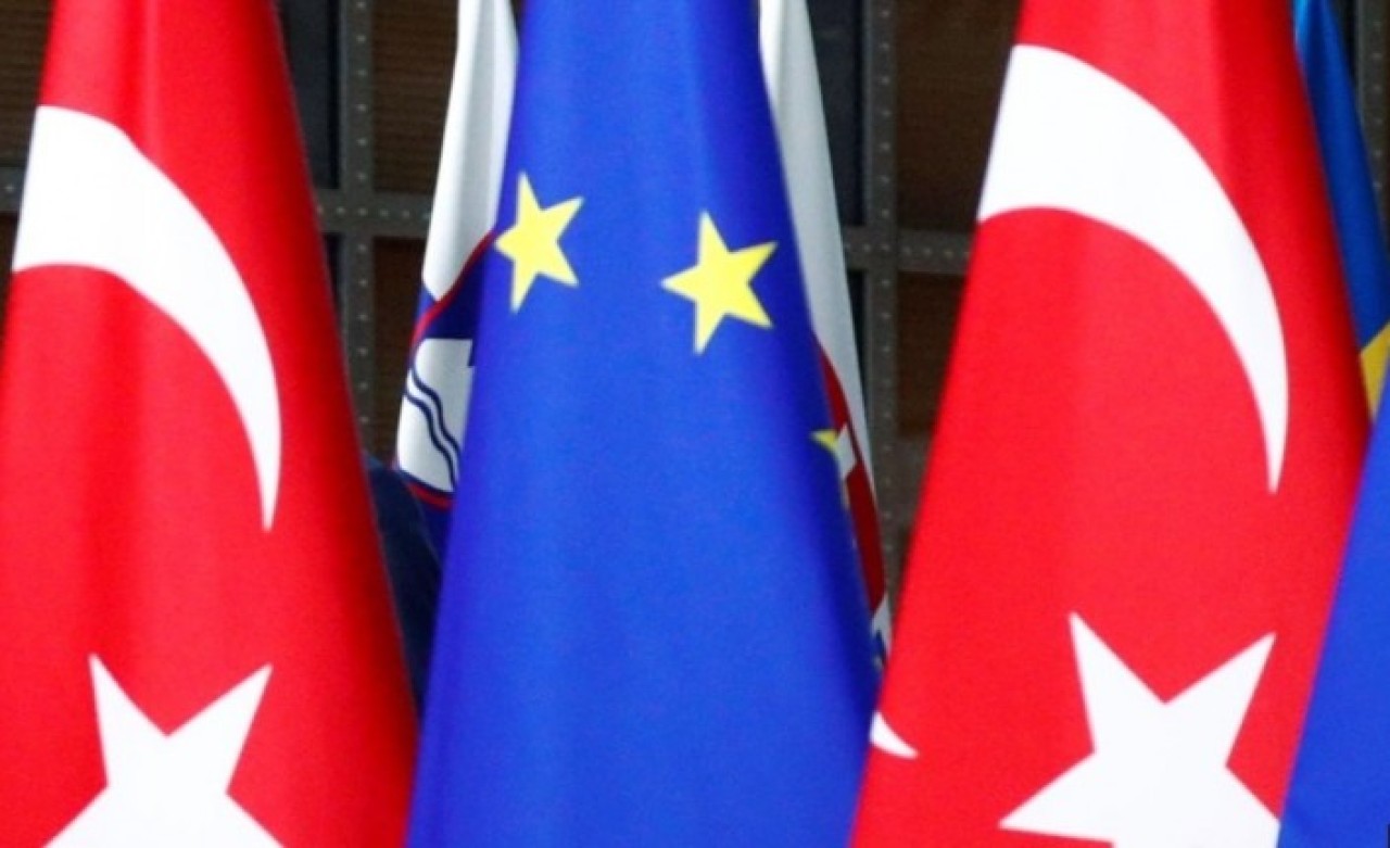 Türkiye'den AB'ye sert tepki:Tümüyle reddediyoruz! AB'nin iki yüzlülüğü