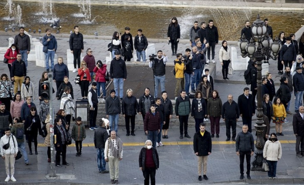 Türkiye'de hayatın durduğu an
