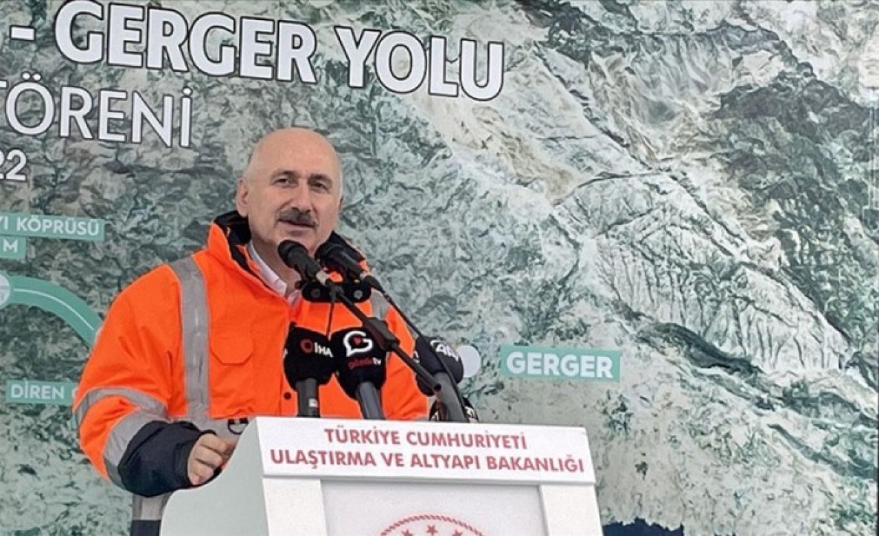 Ulaştırma ve Altyapı Bakanı Karaismailoğlu: Tünel uzunluğunu 50 kilometreden alıp 663 kilometreye çıkardık
