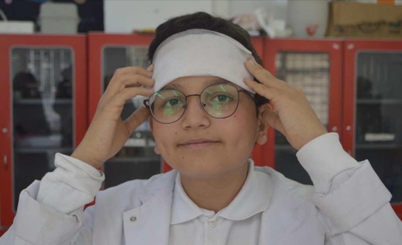 BİLSEM  ortaokul öğrencileri 'ateş düşürücü havlu' geliştirdi