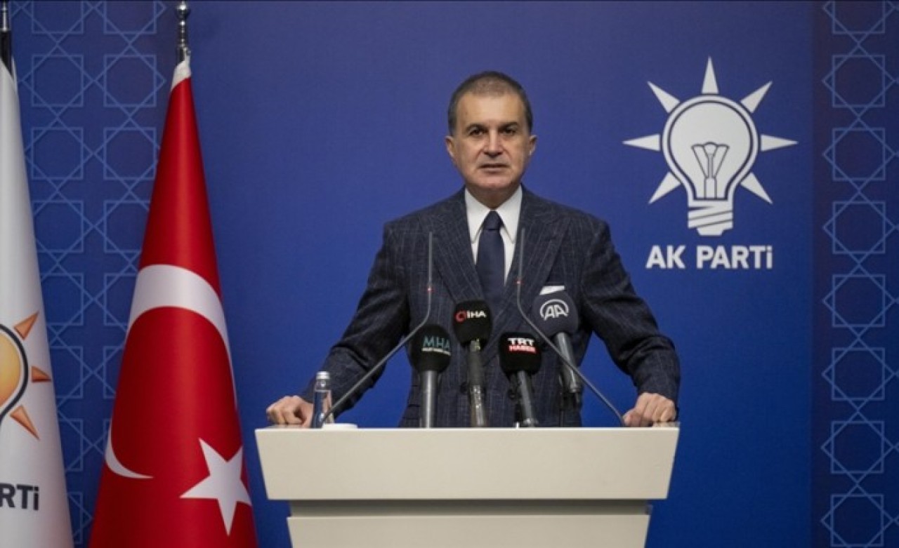 AK Parti Sözcüsü Çelik: Arabesk filmlere benzemeye başladı!