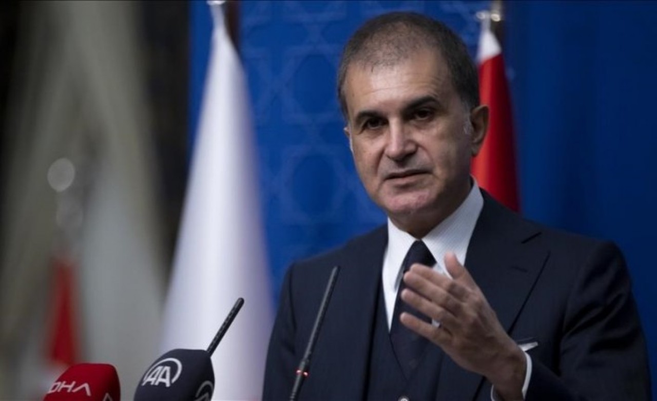 AK Parti Sözcüsü Çelik: Diyarbakır polisimize yapılan saldırıyı lanetliyoruz